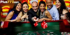 What is online casino? Does Plus777 offer a commenting feature?